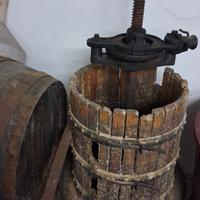 Forata per la produzione di vino