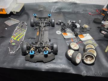 Auto E4JSII Team Magic 1/10 Touring con accessori