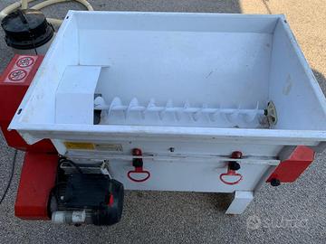 Pigiatrice diraspatrice a pompa