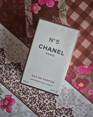 profumo per donna Chanel n°5