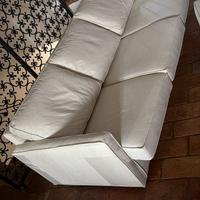 Divano NUOVO beige 10 anni di garanzia