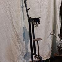 Imbottigliatrice ( tappi in sughero )