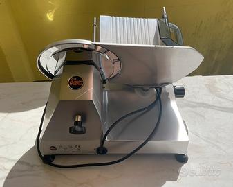 Affettatrice Fac s220