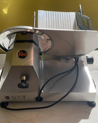 Affettatrice Fac s220