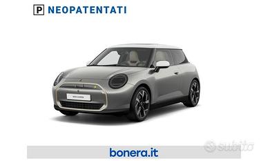 Mini Mini Cooper SE Favoured