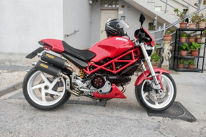 Ducati Monster s2r 1000