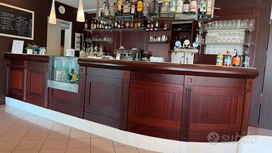 banco bar completo di vetrinetta refrigerata+retro