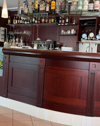 banco bar completo di vetrinetta refrigerata+retro