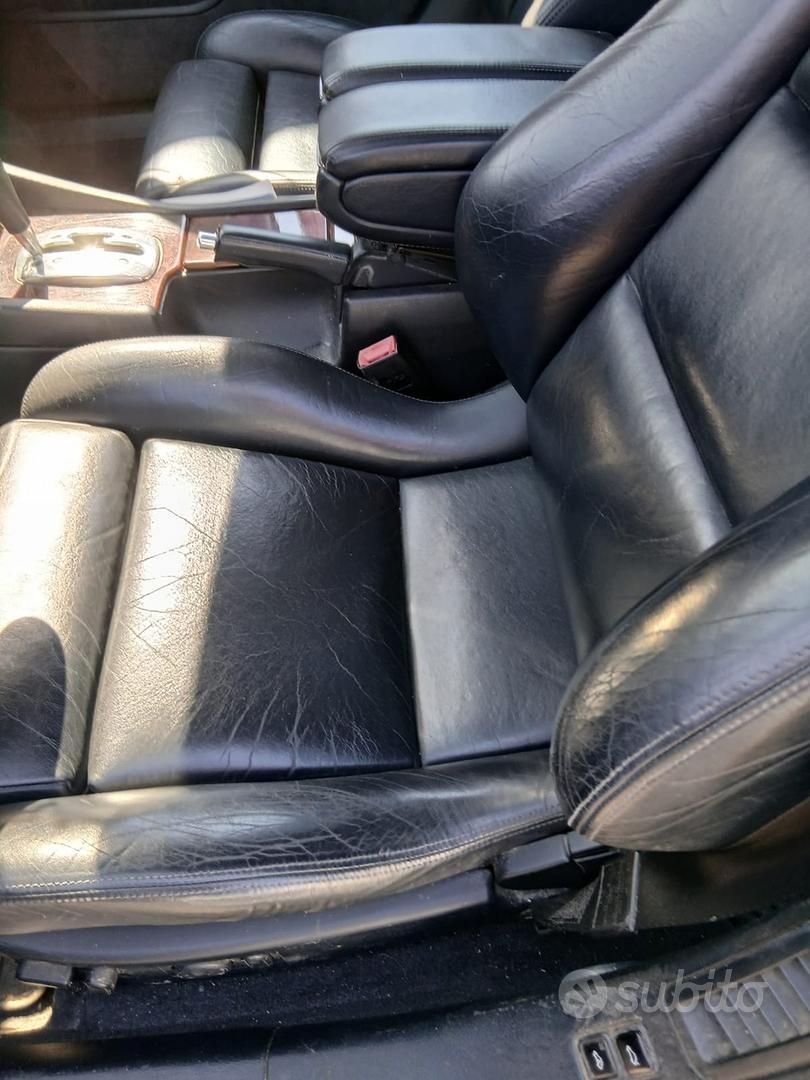Mercedes-Benz 300 Ce 1991 photo 4
