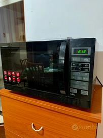 Microonde/ Grill Sharp R 642/R742 25L