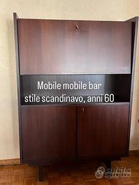 Mobile bar stile scandinavo, anni 60