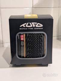 Copertoni Tufo Thundero 36