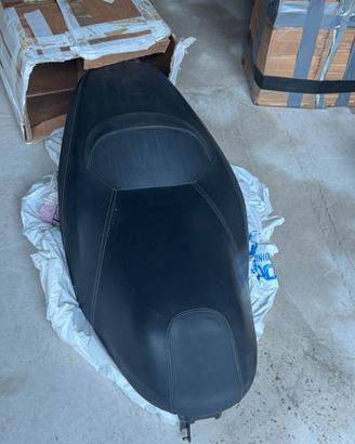 Sella Xmax anno 2008