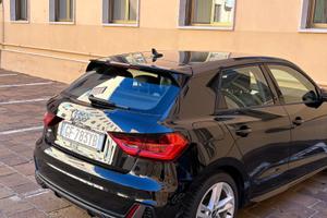 Audi A1 2021 s-tronic
