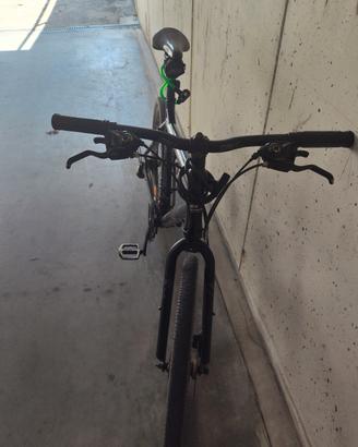 Mountain bike 