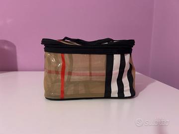 borsa beauty case burberry