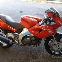 YAMAHA SZR 660 - Ricambi Usati