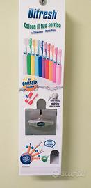 distributore spazzolini e dentifricio  da denti