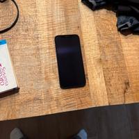 iPhone 12 più Apple Watch 