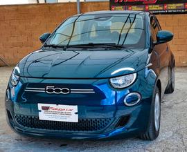 Fiat 500 500e Berlina 42 kWh Passion