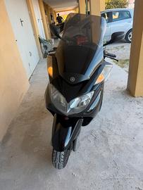 Yamaha majesty 400