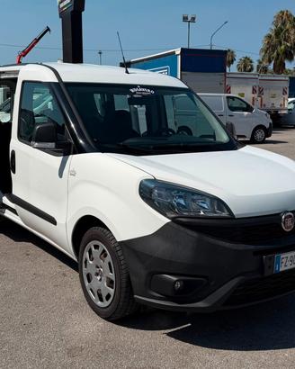 FIAT DOBLO' 1.3 AUTOCARRO 5 POSTI