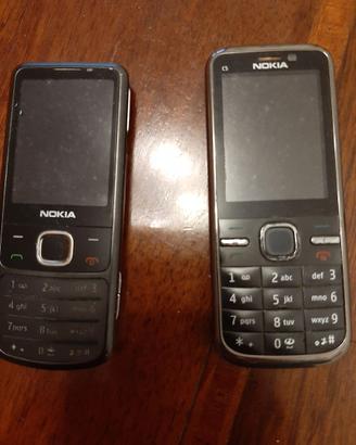 2 cellulari NOKIA 5.0