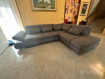 Divano letto con penisola e cassetto
