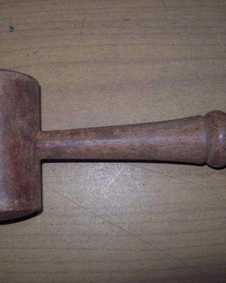 MARTELLO DI LEGNO