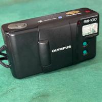 Olympus AM-100 macchina fotografica analogica 35mm