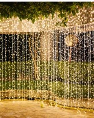 tenda di luci natalizie