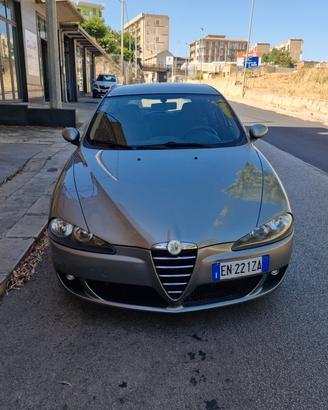Alfa Romeo 147 1.9 JTD M-JET 16V 5 porte Dist.