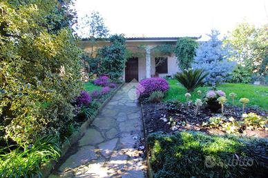 VILLA SINGOLA A SEDRIANO