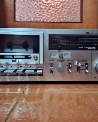 AIWA L40 Stereo Cassette Deck
