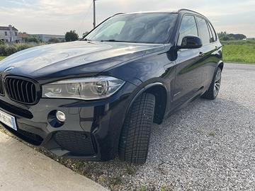 X5  Xdrive 40e performance blu scuro