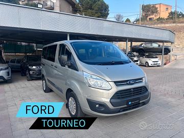 Ford Tourneo Custom