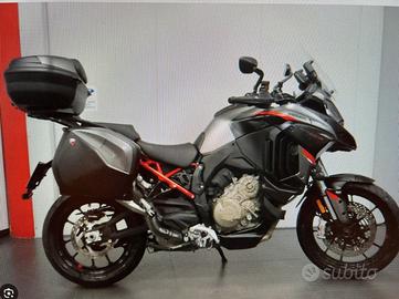 Ducati Multistrada V4 S GRAND TOUR