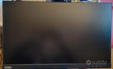 Monitor Lenovo 22'' T22V-20 con webcam Perfetto