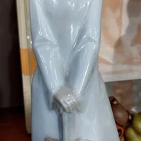 Figura ragazza.in porcellana Sanbo Spagna