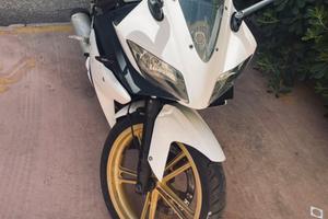 Yhamah zrf 125  motore