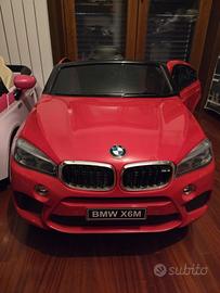 auto elettrica giocattolo 