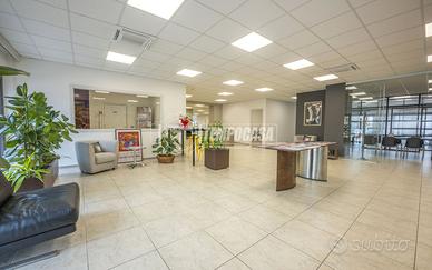 Ufficio a Montecosaro Via Piceno 7 locali