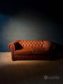 Divano Sofà Club Chester Chesterfield in cuoio Uk