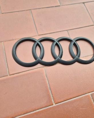 Stemma posteriore nuovo nero Audi A3 2.0 tdi 2004