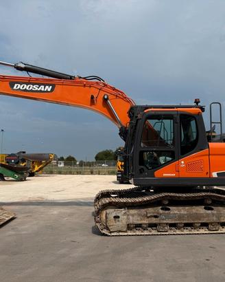 Escavatore cingolato Doosan DX235 NLC-5