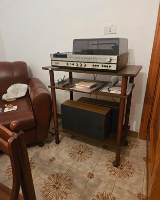 Stereo retró con casse e cablaggio originali