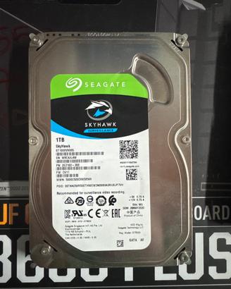 HDD 1TB come nuovo seagate skyhawk