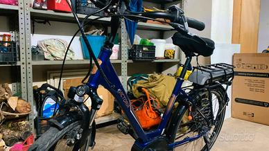 Bici E-Bike Victoria eTrekking