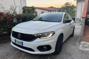 Fiat Tipo Street 1.3 Multijet 95CV