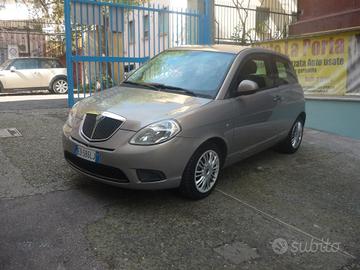 Lancia Ypsilon 1.2 69 CV Diva